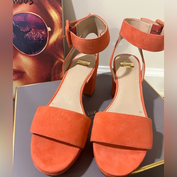 LOUISE ET CIE Suede Sandals - Picture 2 of 11